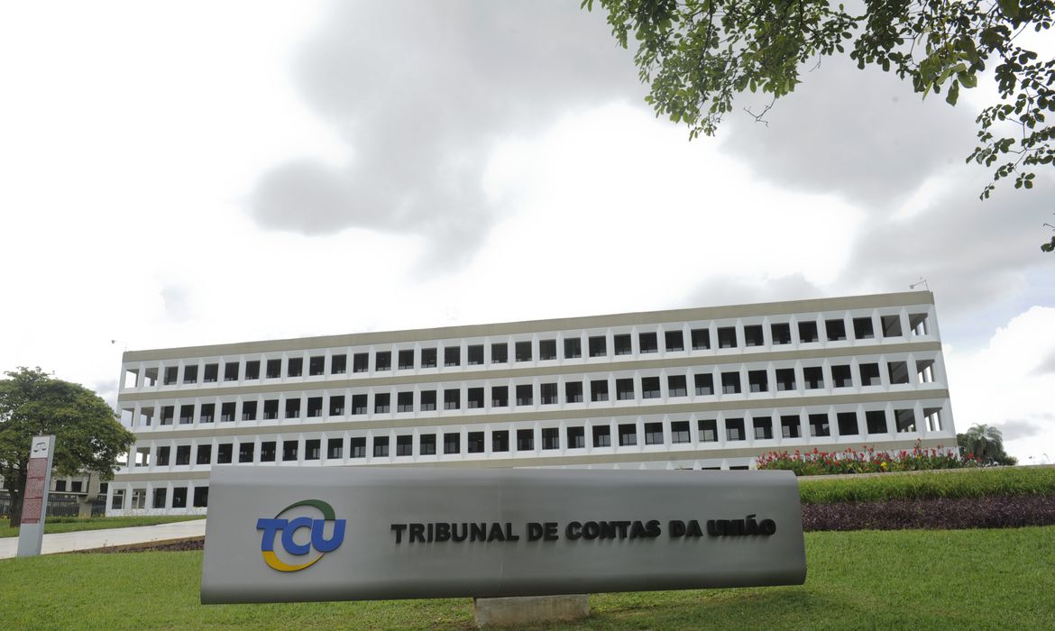 TCU emite recomendações ao Ministério da Saúde para solucionar irregularidades apontadas pelo Fórum em nota técnica